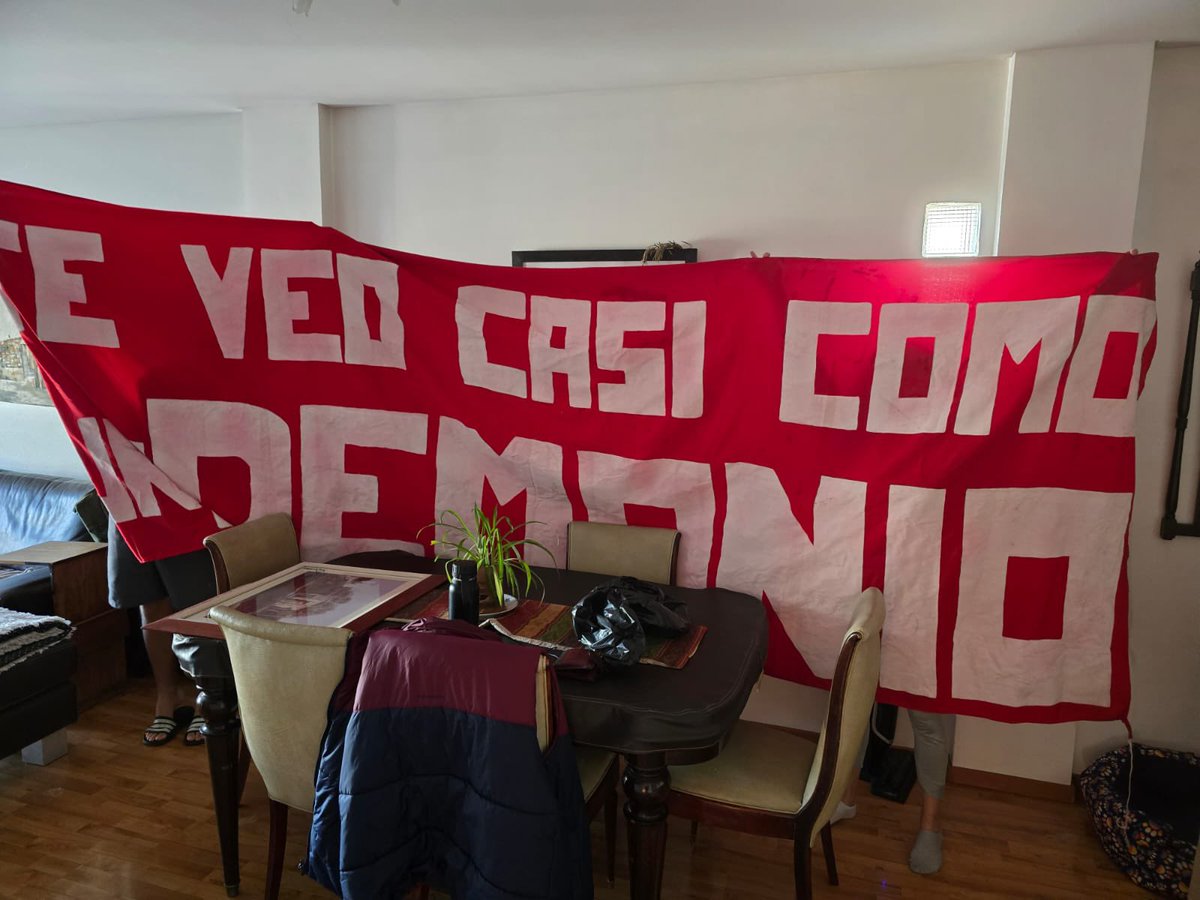 jpfprol's tweet photo. @floodatmoret @leobrusco18 Esta la llevamos varios partidos durante los 90. No muchos, pero estuvo. Nunca la vi en ninguna foto. https://t.co/yeHylE6iZk