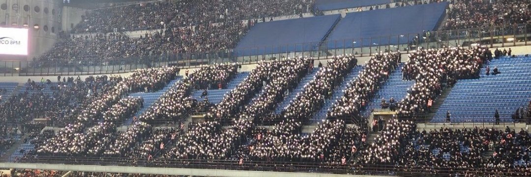 VadoAlMaxxx's tweet photo. @987654321KJHUY @GPower1899 @mattoallegro @Commibot L'idolo degli interisti non tornerà più 

Fattene una ragione altrimenti impazzisci https://t.co/sV8eyNkvFL