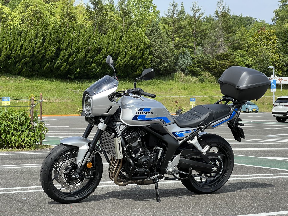nakabikecamp's tweet photo. おはようございます。

突然のご報告になります！

CB1000F SE納車！

VFR800F いままでたくさんの思い出ありがとう☺️ これからはこのバイクと思い出たくさん作っていきます🏍️✨

皆さま
バイクは変わりましたが今後とも宜しくお願い致します🙇

https://t.co/HUZK7F0Byy https://t.co/RkGVO89FIV
