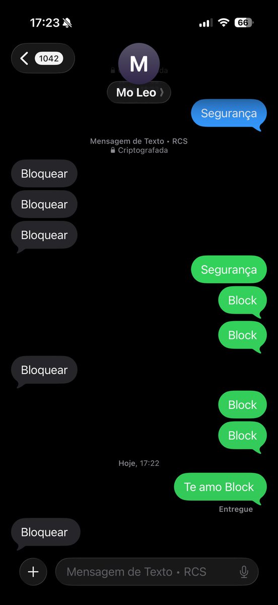 PAG_ANI's tweet photo. Eu e meu namorado fizemos a automação de bloquear o celular com palavras chaves por sms caso ele tenha sido furtado. 

Mas como somos eternos quinta série  a gente não consegue ficar sem bloquear o celular do outro sem motivo apenas pra irritar o outro rss https://t.co/QkK4xPn3ct