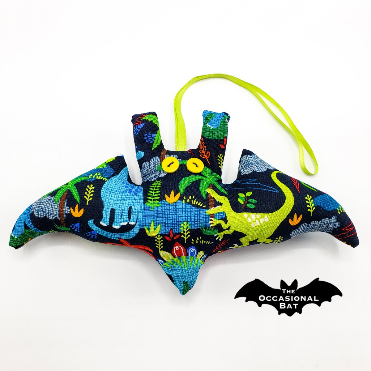 OccasionalBat's tweet photo. Roaming the Earth millions of years ago, dinosaurs were truly magnificent creatures! They captivate our imagination and remind us of nature's wonders. #Dinosaurs #PrehistoricFun #NatureWonders #TheOccasionalBat #Handmade #BatShapedOrnament π¦https://t.co/VbLk3s30JM https://t.co/vFo8AWEmJq