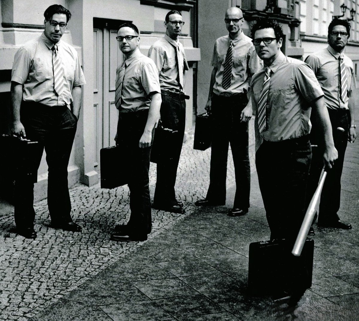 ellington_dawn's tweet photo. It's a hot one today - inside listening to my German friends. Too cloudy for the pool!
#Rammstein #Boyband #TillLindemann #RichardKruspe #PaulLanders #FlakeLorenz #ChristophSchneider #OliverRiedel
@KirkLawless https://t.co/jfbwYwgzfH
