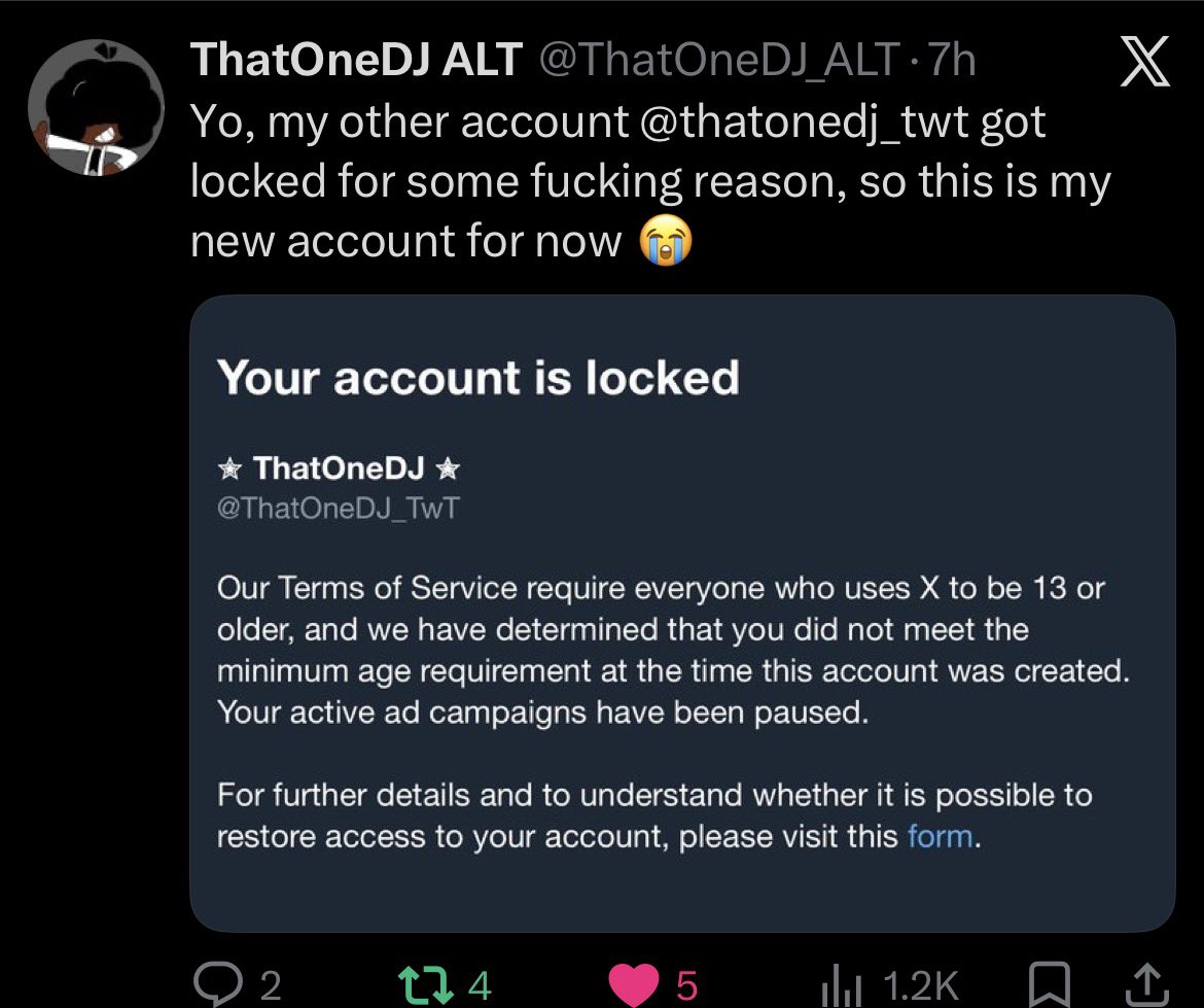 CassidyloveArt's tweet photo. YO DJs dumbass hot his account locked somehow go follow his new one for now 🥹✌️ https://t.co/Fxb1XTresN