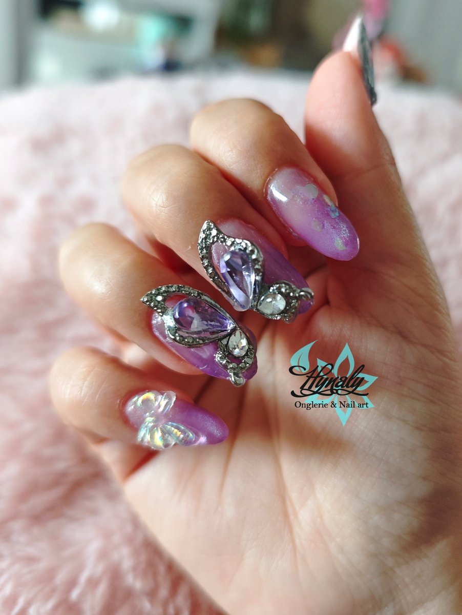 Hynalynails's tweet photo. ENDLESS JEWEL - QUARTET NIGHT

Ready to fly to Japan 💜😍 https://t.co/yuJ2SmI8qU