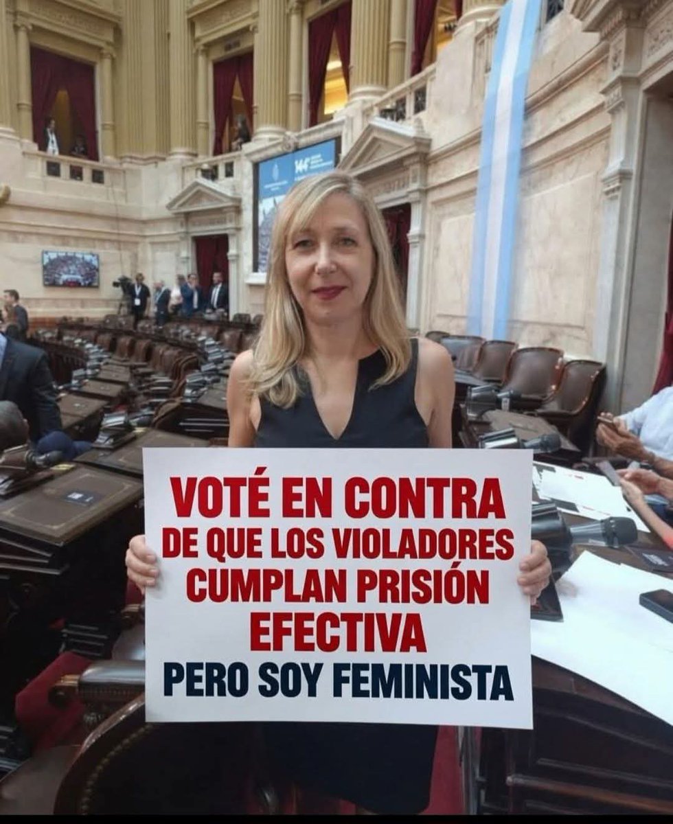 turca1985's tweet photo. @LorenaSokol https://t.co/0ErtI8kj18