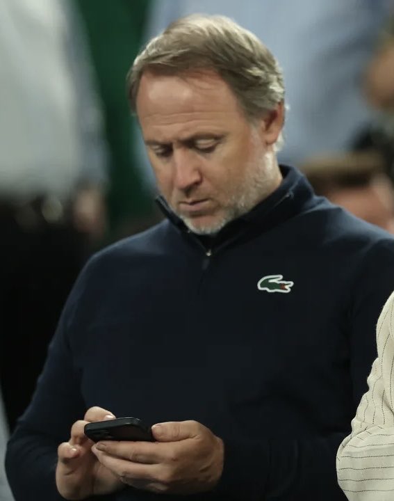 Vanshagar24's tweet photo. Novak’s IG account still hasn’t posted anything. Mark Madden keeping good distance timing making sure Rafa’s first post gets more exposure before Novak ultimately posts. Absolute genius of an agent he is man. High IQ moves he’s pulling right now by understanding the moment. https://t.co/mAhWJe1AUE