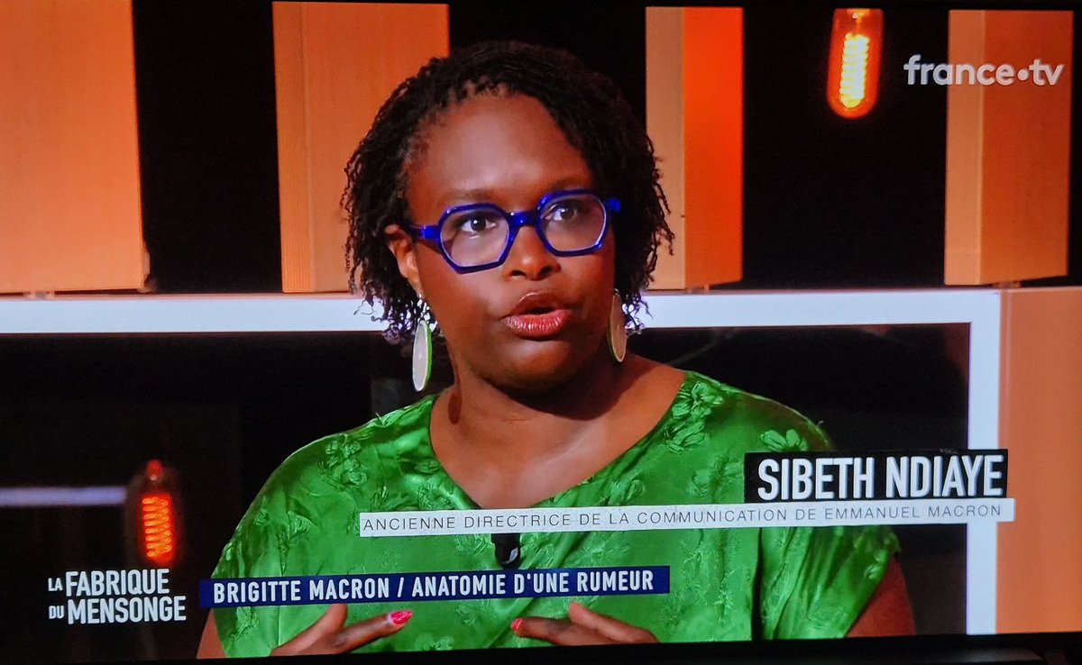 GeorgesClounaud's tweet photo. @FranceTV Sérieusement @FranceTV ?
Il n'y avait pas de "témoin de moralité" plus crédible pour défendre votre cause ? 🤣👌
#sibeth https://t.co/2Smw5nWz8p