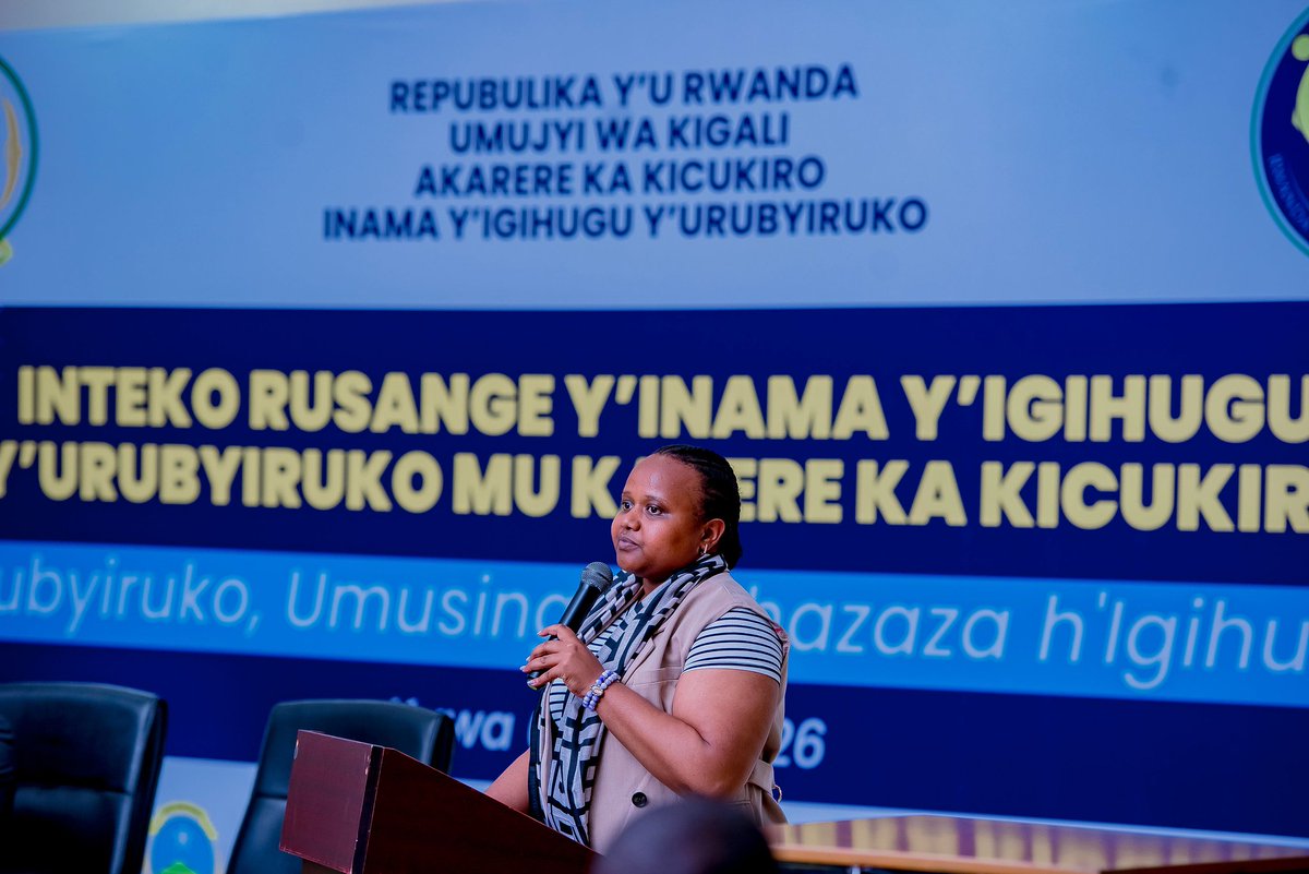 mwesigyethomas's tweet photo. During @NYC_kicukiro G.A, 4 key points were:
1. Belong somewhere: Be active in your community or certain youth platform.
2. Continue learning: Live a life dedicated to growth.
3. Exhaust your efforts: Don't settle for less.
4. Try everything: Take risks aligned with your dreams. https://t.co/22fgEpAstI