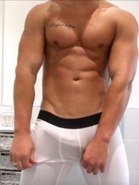 jossxstudx's tweet photo. @Riley_parody1 https://t.co/DVYtKOCjjJ