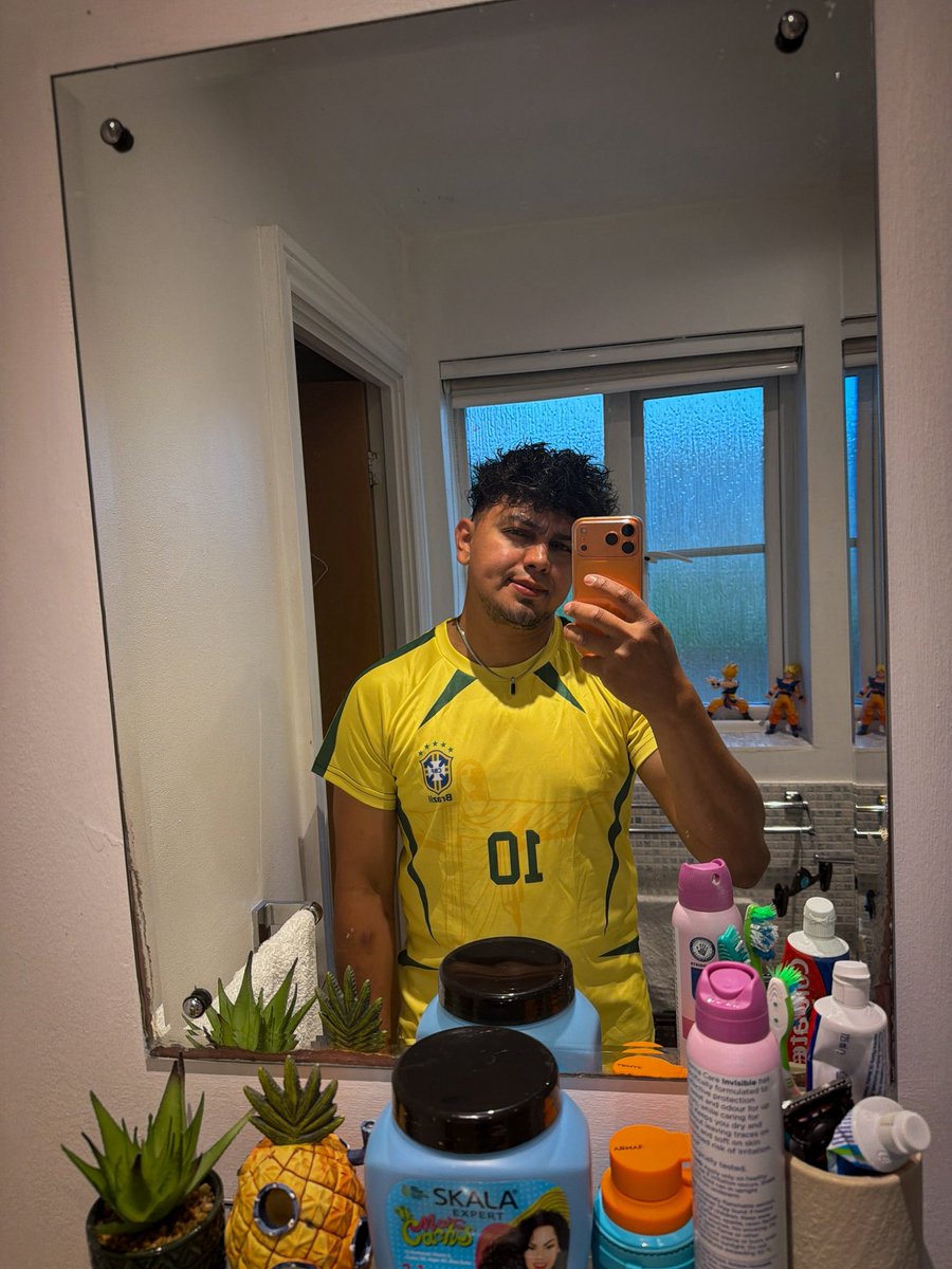 sonixluis's tweet photo. https://t.co/yOxpay49xS