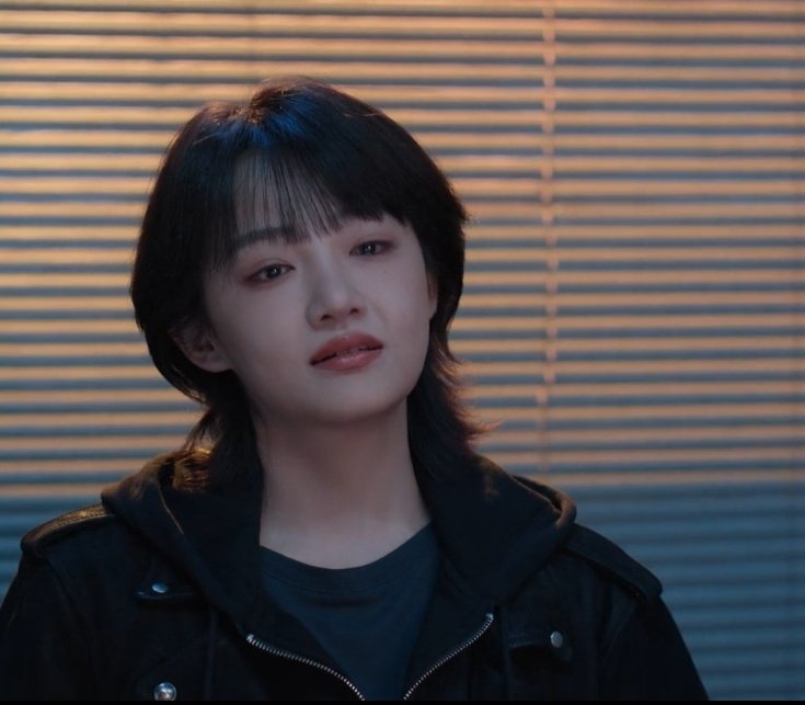 maha233__'s tweet photo. 🖤🔥
#WuJiayi  #SilverLining https://t.co/67172USinh