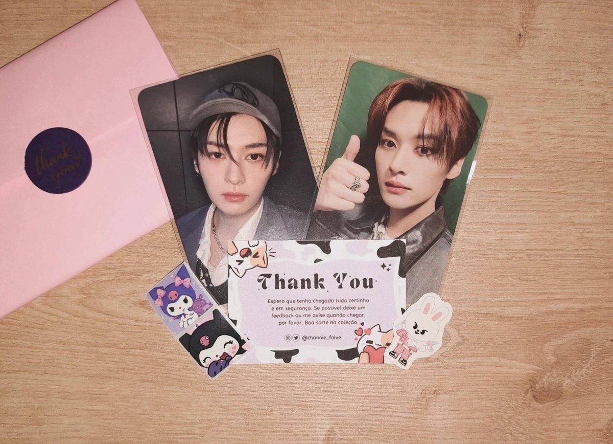 Chichulinha's tweet photo. Feedback mais do que positivo para @channie_foive pela organização da CEG de celebrATE e pela venda dos Linos de ROCK-STAR e ATE ✨️
A CEG e a compra foram super bem organizadas e tranquilas e meus Linos chegaram perfeitamente para mim 🥰
Muito obrigada por tudo Jeeh! 🐱💖 https://t.co/XDtnieXnpq