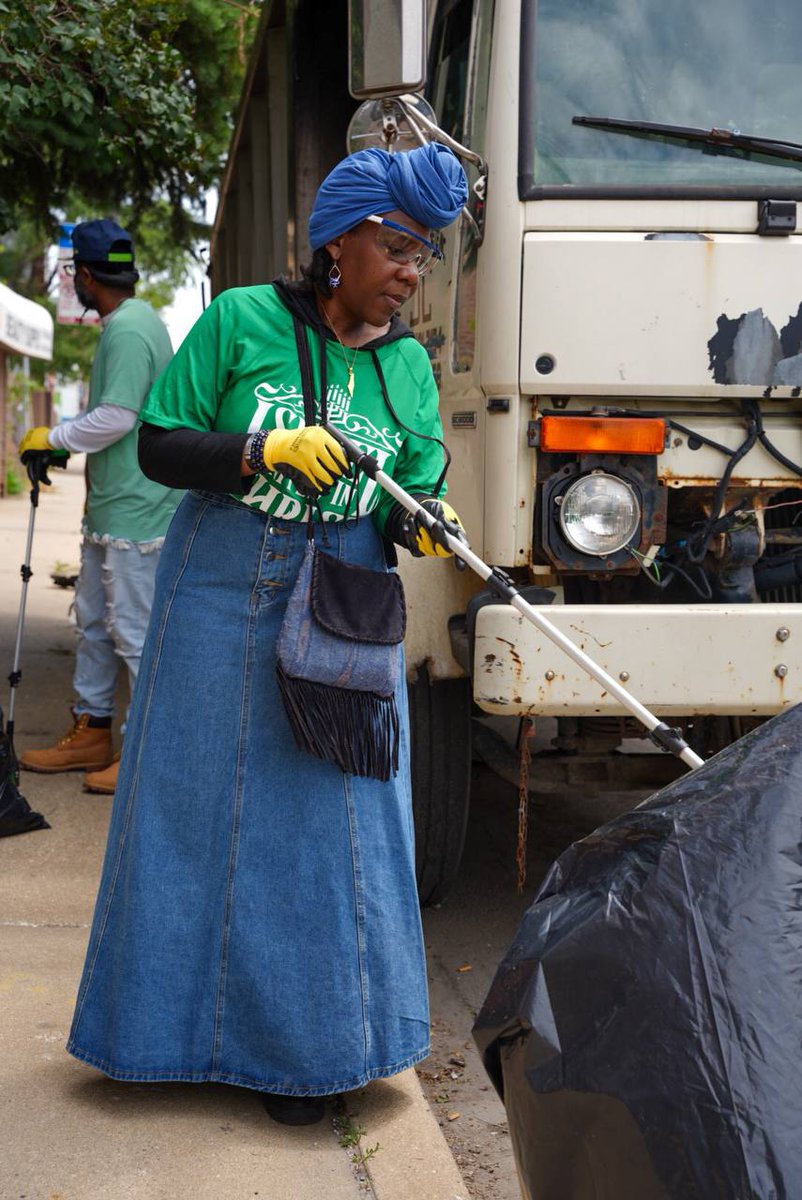 iuic_chicago's tweet photo. “Cleaning up our community physically and spiritually”.
Text📲”Give” to (646)982-3858 to donate now.
#ChosenPeople
#PsychologicalWarfare
#Revolution
#Deuteronomy28
#BrokenGovernment https://t.co/087yzjWjsp
