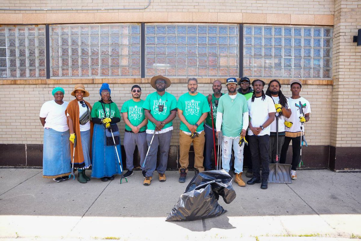 iuic_chicago's tweet photo. “Cleaning up our community physically and spiritually”.
Text📲”Give” to (646)982-3858 to donate now.
#ChosenPeople
#PsychologicalWarfare
#Revolution
#Deuteronomy28
#BrokenGovernment https://t.co/087yzjWjsp