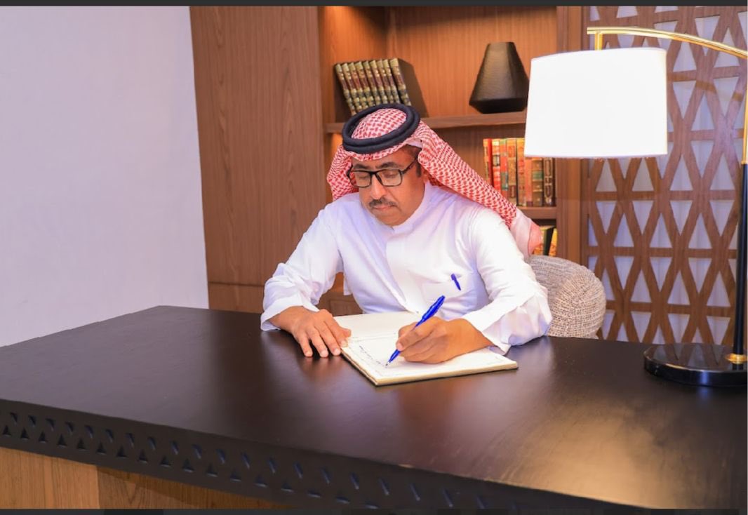 269saud4's tweet photo. تشرفت بكتابة افتتاحية كتاب الجوف عذوبة النخيل وصناعة المستحيل للمبدعة ملاك الخالدي وحضور 
#ديوانية_القلم_الذهبي✒️📜

#ديوانية_القلم_الذهبي🖋️📜

@Turki_alalshikh
 @GEA_SA
 @RiyadhSeason
 @goldenpenaward

الصور 📸 
https://t.co/XDcw1Ur8Ei https://t.co/F28F7U6A6s