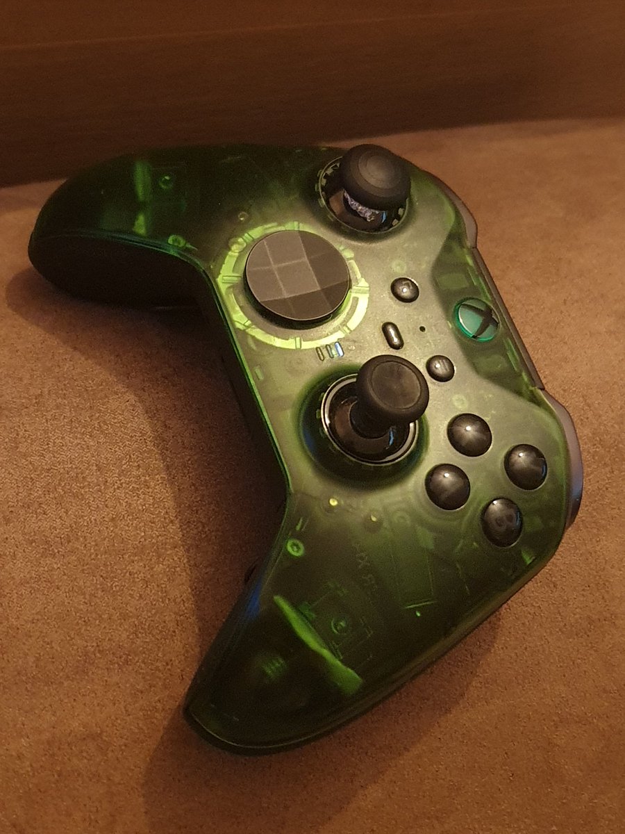 _h2rtkos's tweet photo. @XBOX beat u to it 🫶 https://t.co/xpFzvt576L