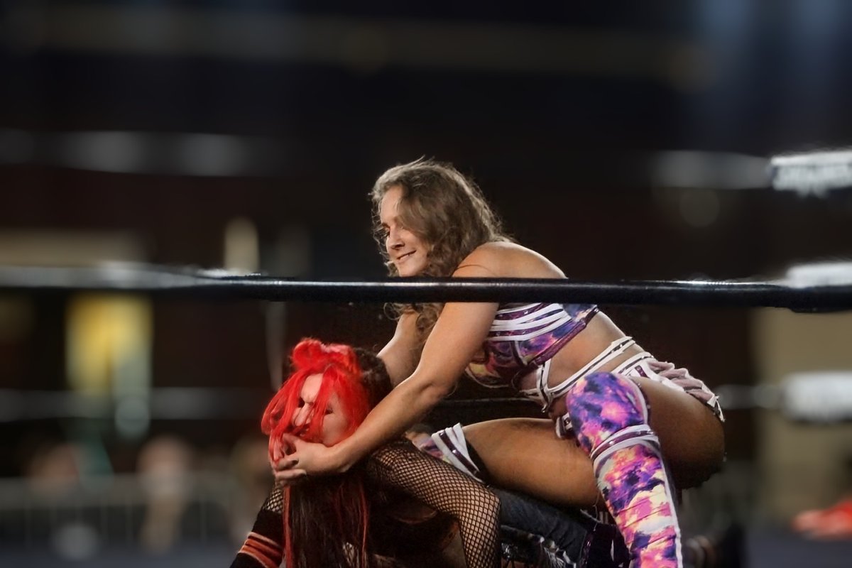 terrymaplespics's tweet photo. @FallonHenleyWWE https://t.co/mwefefJFxi