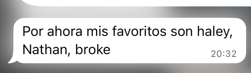 deevviiss's tweet photo. le he puesto a mi novio one tree hill y se la siguió viendo porque le encantó
nunca tan representada https://t.co/rlXm4nu4Ei