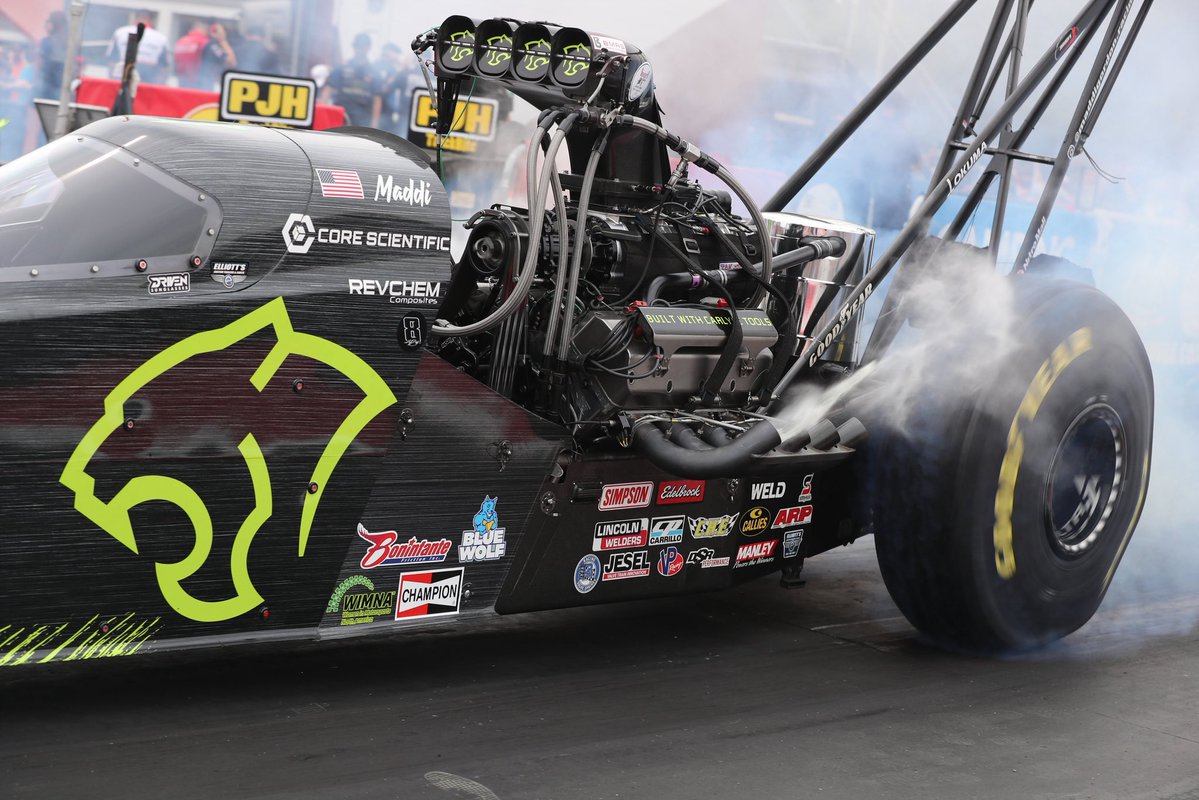 MaddiGordon_TF's tweet photo. That’s all she wrote for Epping! My @CarlyleTools team had another strong weekend. We picked up a big first-round win, laid down the second-lowest run of the opening round, and I had a great light in Round 2. 

#NewEnglandNats fans, thank you for packing the stands all weekend and showing us so much support!

Next stop: Bristol. ⛰️

@TeamRonCapps | @NAPARacing | @NHRA
