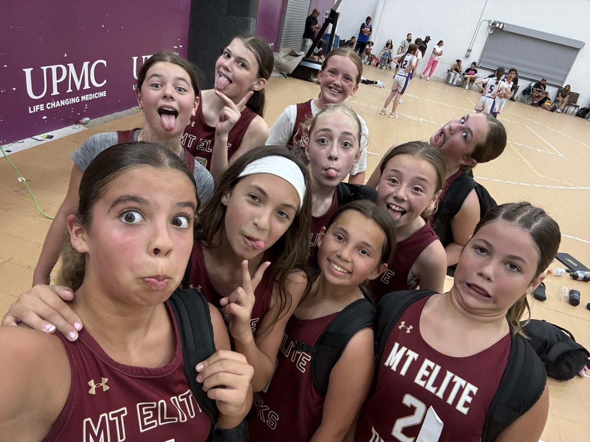 MTEliteDucks's tweet photo. MTE Ducks 6th grade Coral finish @SelectEventsBB Prime Event East with 24-12 win over Norwich Purple Tornadoes! Coral used unselfish ball movement and intense ball pressure to earn the true team win! #MTEDFamily #EarnedIt #CoralDucks #WayToStepUp #BestHairInTheBuilding https://t.co/lN5oH7Lb9D