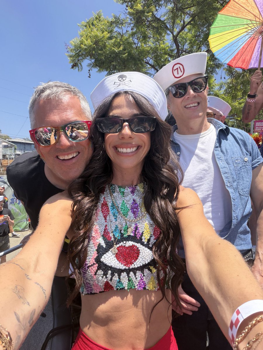 suburbiabona's tweet photo. jackass at pride i said oh im sure https://t.co/yX3DiZfzCo