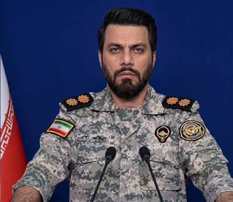 masi_685's tweet photo. کیا دلشون براش تنگ شده بود؟☺ https://t.co/IqurIzUBLp
