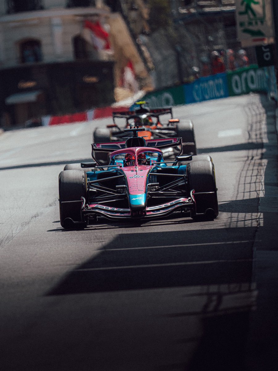 AlpineF1Team's tweet photo. No matter the final result, that performance is something to be proud of @PierreGASLY 👏

From the start, you absolutely drove your heart out there today. https://t.co/j4gxn4Jtk9