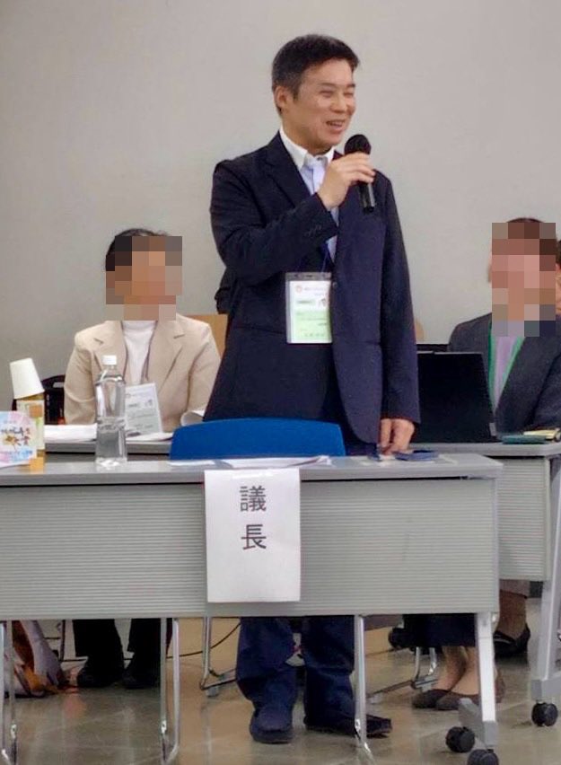 koshiichi_fp's tweet photo. 一昨日(6/6)は埼玉フードパントリーネットワーク(SFPN)定期総会に参加。
加盟団体は約80団体まで拡大中🎉 草場理事長から直接議長を依頼いただき、お引き受けしました。
認定NPO法人取得・ファンドレイジング強化・事務局長設置など、団体としての大きな前進が続いています💪
#SFPN https://t.co/meToyu5Mvt