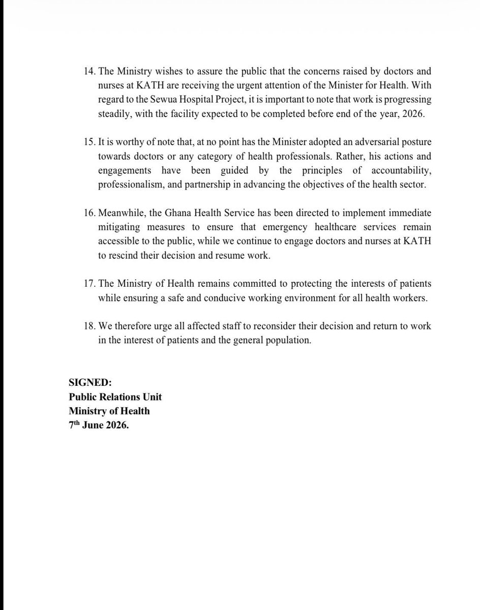 HaroldOhene's tweet photo. 🚨JUST IN: Ministry of Health finds the turn of events at Komfo Anokye Teaching Hospital Emergency Unit unfortunate. https://t.co/b1oG2n3kpe