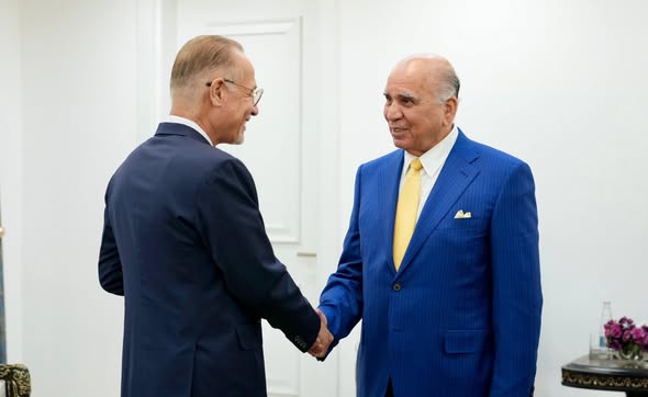 UNIraq's tweet photo. Head of the UN in Iraq and Resident Coordinator, Mr. Ghulam M. Isaczai, met today with H.E. Dr. Fuad Hussein, Deputy Prime Minister and Minister of Foreign Affairs, to exchange views on a number of issues including UN support to government priorities. Mr. Isaczai expressed his appreciation and gratitude for the support and cooperation he received from the Ministry of Foreign of Affairs during his tenure in Iraq and reaffirmed the UN’s continued commitment and partnership with the new Government of Iraq.