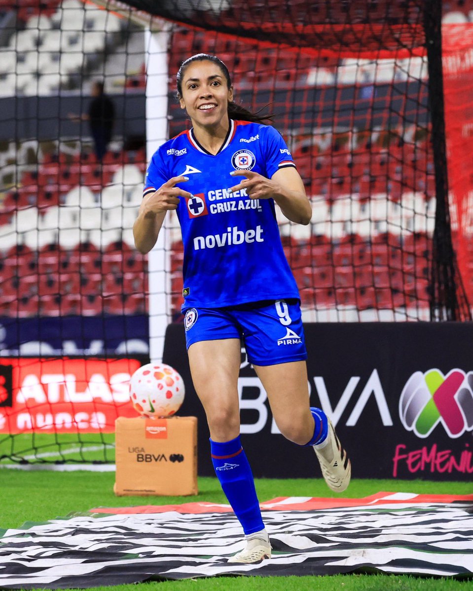 Cotif's tweet photo. ✨ En el 𝗖𝗢𝗧𝗜𝗙 ya demostró su calidad.

🏆 Hoy, 𝘼𝙣𝙖 𝙇𝙪𝙘𝙞́𝙖 𝙈𝙖𝙧𝙩𝙞́𝙣𝙚𝙯, que disputó el torneo en 2018, ha sido elegida 𝗠𝗲𝗷𝗼𝗿 𝗝𝘂𝗴𝗮𝗱𝗼𝗿𝗮 del Clausura 2026 de la Liga MX Femenil con Cruz Azul 💙.

📖 Otra historia de talento con sello 🩸 #GenCOTIF https://t.co/w1uKhp9ioY
