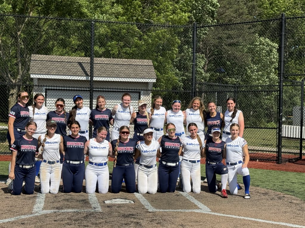 MysticsShowcase's tweet photo. Wrapping up our first weekend of the summer 4-2 and runner ups at the Jersey Outlaws Summer Showcase 🏆 

Our ladies truly stepped up and showed out this weekend. We are super stoked for the remainder of the summer and all the fantastic softball we get to play together 🎉🥎❤️ https://t.co/QNw9T7Jc4w