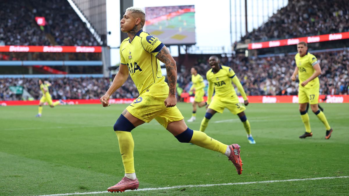 TottenhamMasky's tweet photo. I can't believe we barely survived relegation, and I'm missing Tottenham right now. I should be enjoying my rest from this insane club, but I can't.

Football is a strange old thing, isn't it 😅🤍 https://t.co/EDnbDFIaAV