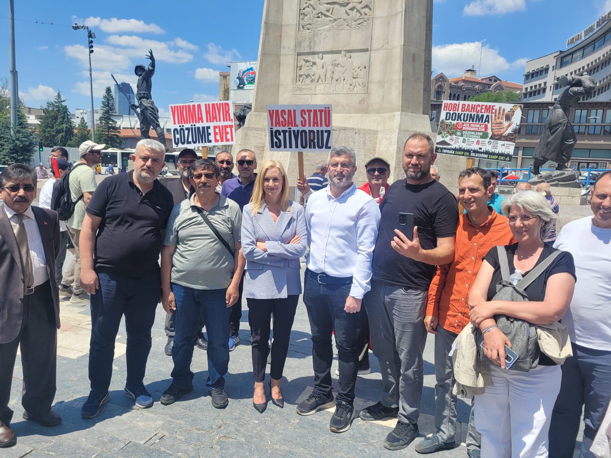 ODerebas46844's tweet photo. @anadoluajansi Devletin ajansı halkın sesini duyurmayacaksa kim duyuracak?
Hobibahçemedokunma 
#7HazirandaYapıKayıtAnkarada https://t.co/1VEtgL4TLk
