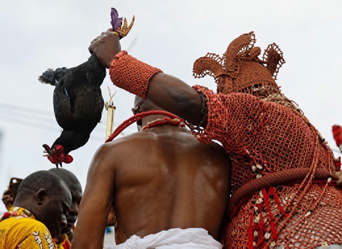 AgbontaenN7387's tweet photo. They make you believe this African cleansing is evil, while they copy and practice the same cleansing. https://t.co/zGRtZ7L1pI