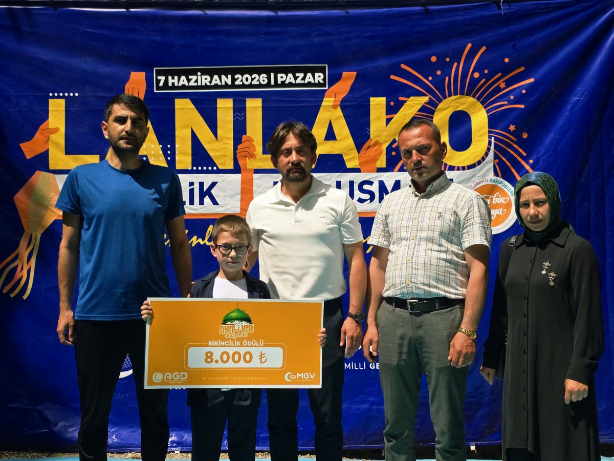agdsakarya's tweet photo. 📍 5. Geleneksel Lanlako Gençlik Buluşmamızı büyük bir coşku ve kardeşlik ortamında gerçekleştirdik.

Siyer-i Nebi Yarışması ödül takdimi, ödül çekilişleri, mezuniyet programı, çeşitli oyunlar ve ikramlarla dolu dolu geçen programımıza katılan tüm misafirlerimize teşekkür ederiz. https://t.co/TrXGf3ht9J
