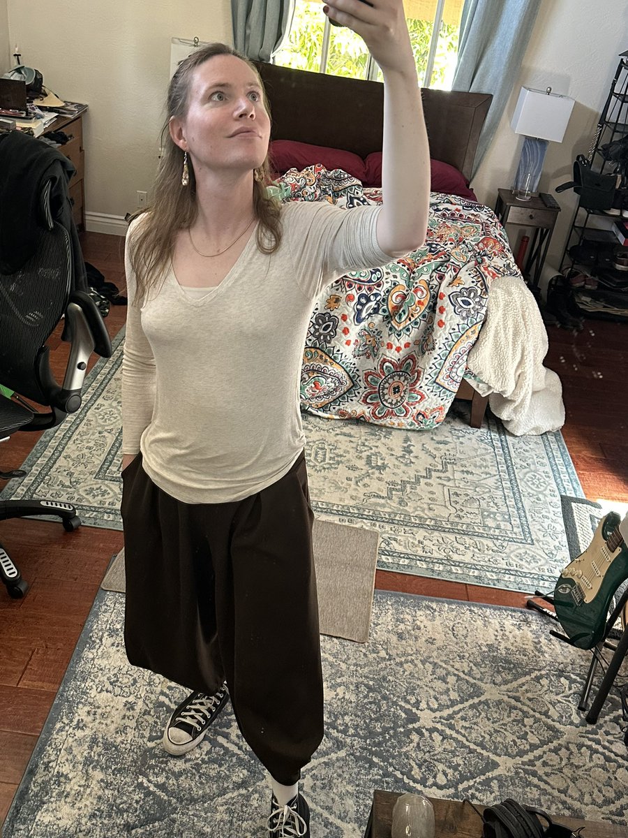 pandersera's tweet photo. in case anyone absolutely needed to see my fit today https://t.co/96U8himCvJ