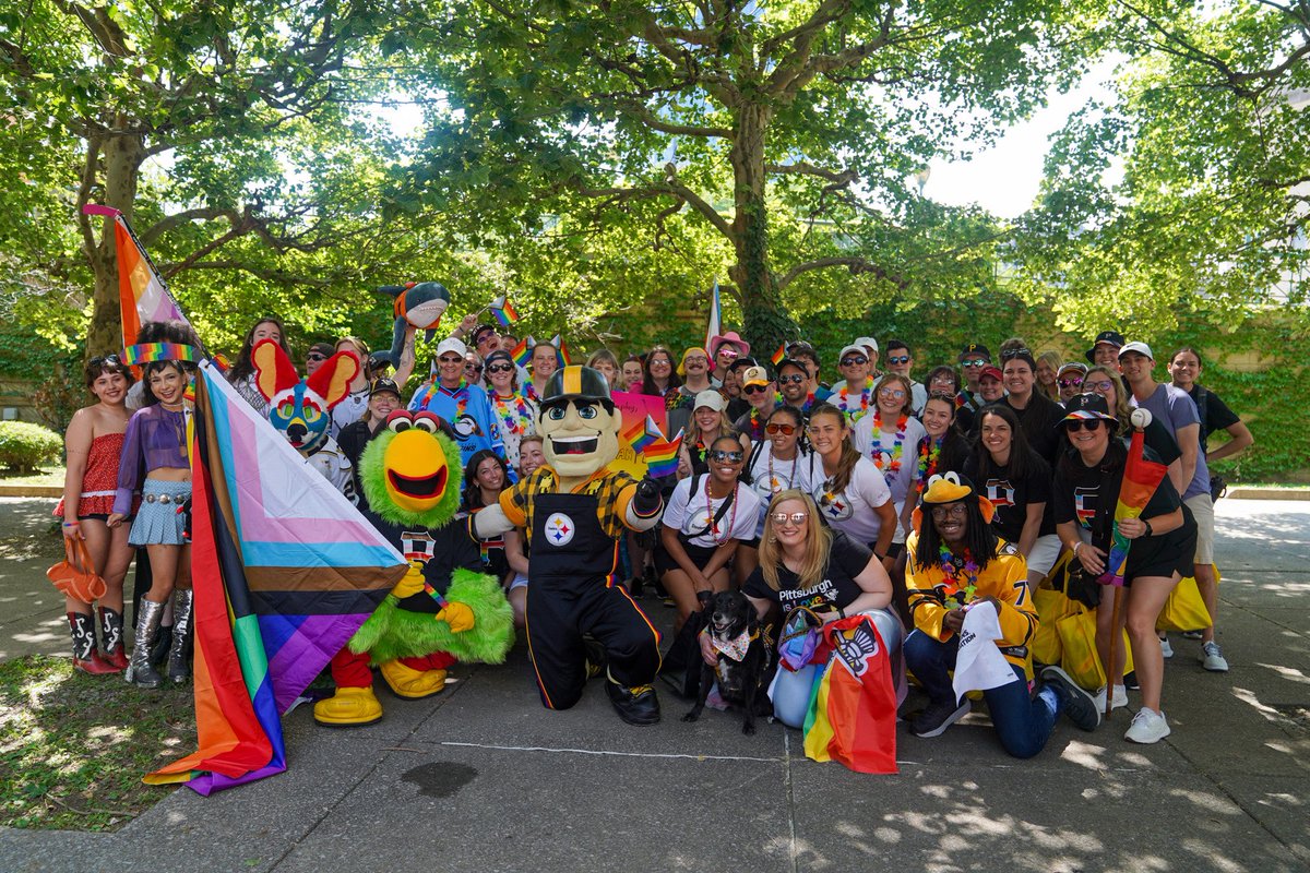 SteelersCR's tweet photo. In celebration of Pride Month, Steelers staff joined the @Penguins, @Pirates, and the community marching in the Pittsburgh Pride March &amp; Parade. https://t.co/C5ctuvV4BG
