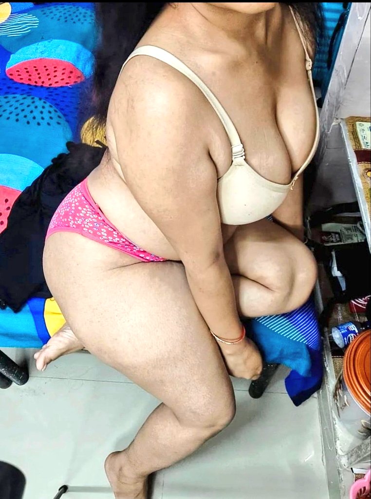 Aaron276543's tweet photo. Entha mathiri thevidiya mundaya ella anu anuva adi adinu adichi othu othu rasiganum frds 🥵🥵🥵🤤 https://t.co/gEsIfEoHeI