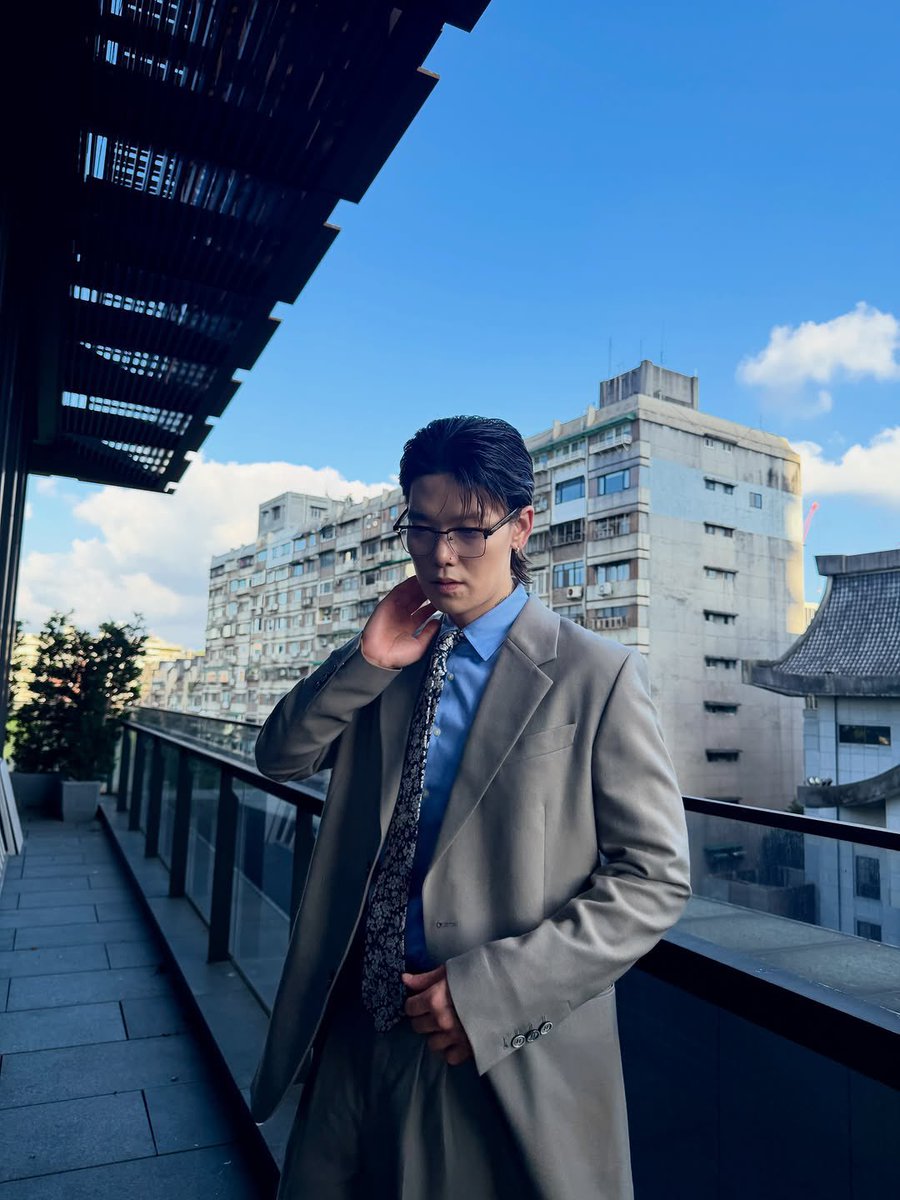 N01RAMI's tweet photo. i love zelos hairstyle atm 😩 HE LOOKS SO GOOD https://t.co/ywoGxmIrca