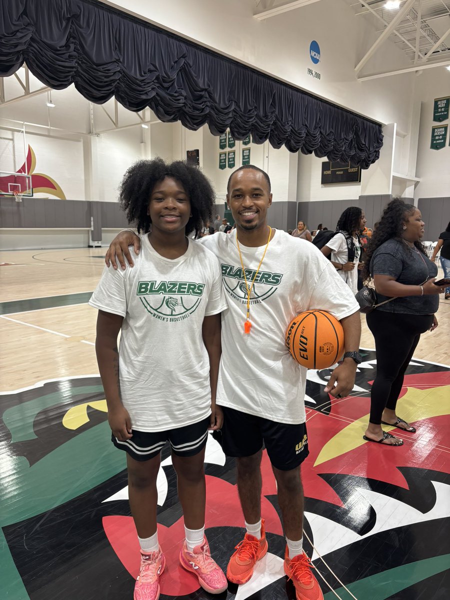 CaidynSanders28's tweet photo. Another step forward. Elite camp was full of competition, lessons, and opportunities to grow. Grateful for the experience!! 🏀 @UAB_WBBALL thanks for welcoming me inside of your home. #PointGuard #ClassOf2028 #StudentAthlete #BasketballLife #NextLevel #CaidynSanders2028 https://t.co/RX7m6Y7phk