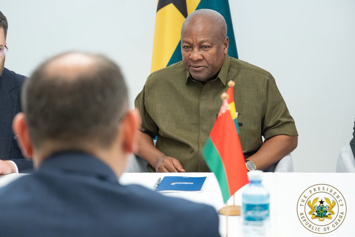 mista_opare's tweet photo. As part of his State Visit to Belarus, H. E @JDMahama travelled to the city of Brest to explore opportunities for agricultural cooperation and food security. H. E was received by the Governor of Brest, Piotr Parkhomchik and senior Belarusian officials before touring a major agro-industrial facility, where he observed advanced production processes and explored opportunities for collaboration. President Mahama also invited Belarusian investors to partner with Ghanaian businesses, highlighting the mutual benefits of closer economic cooperation and knowledge sharing in agriculture and agro-processing.

#MahamaThePresident
#MahamaInBelarus