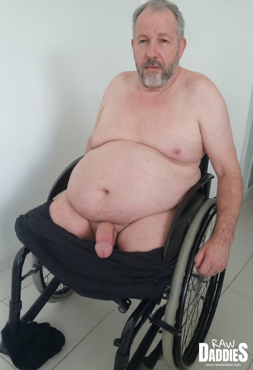 RawDaddies's tweet photo. Men with limb differences
Wasn't sure if I should post this – what do you think? https://t.co/K1rJfTutaX