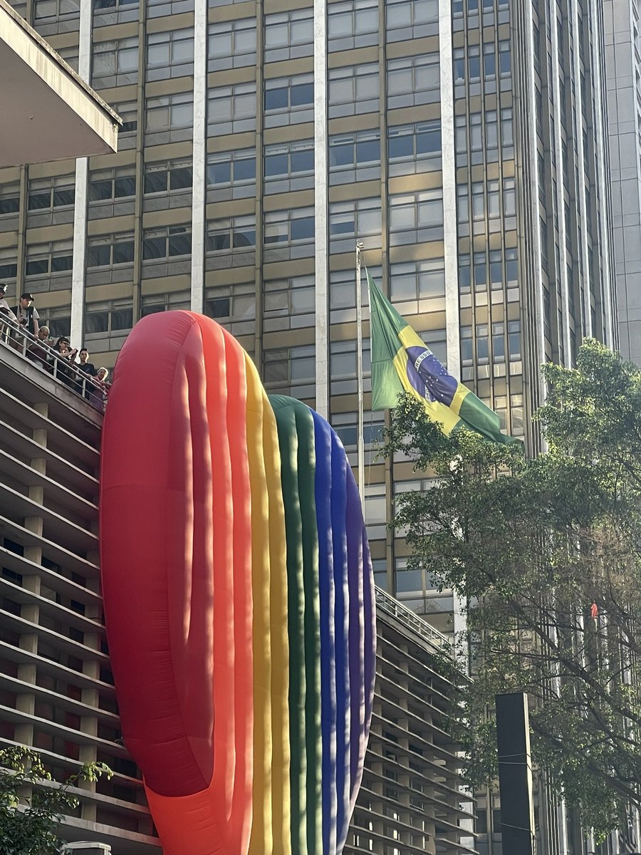 blackstaaar's tweet photo. Love is love 💙💜💖 https://t.co/MrJb9YmVSD