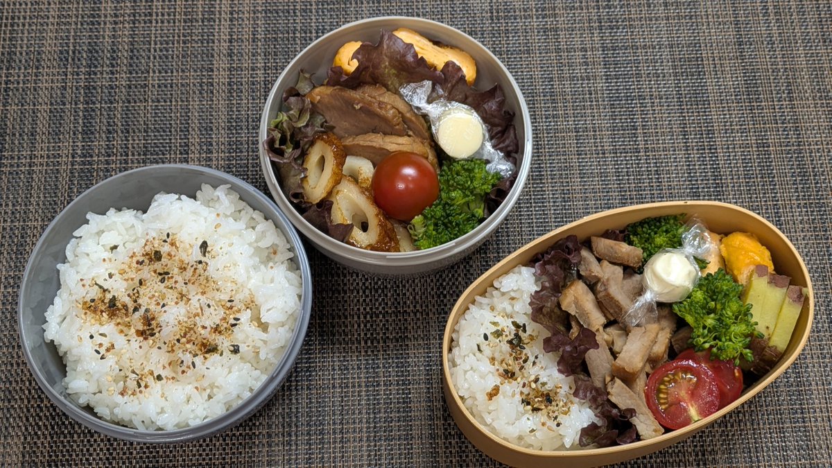 morinuts's tweet photo. 月曜日のお弁当。
休日の２日と労働の２日の体感差よ‥ https://t.co/hzA9NPxd5H