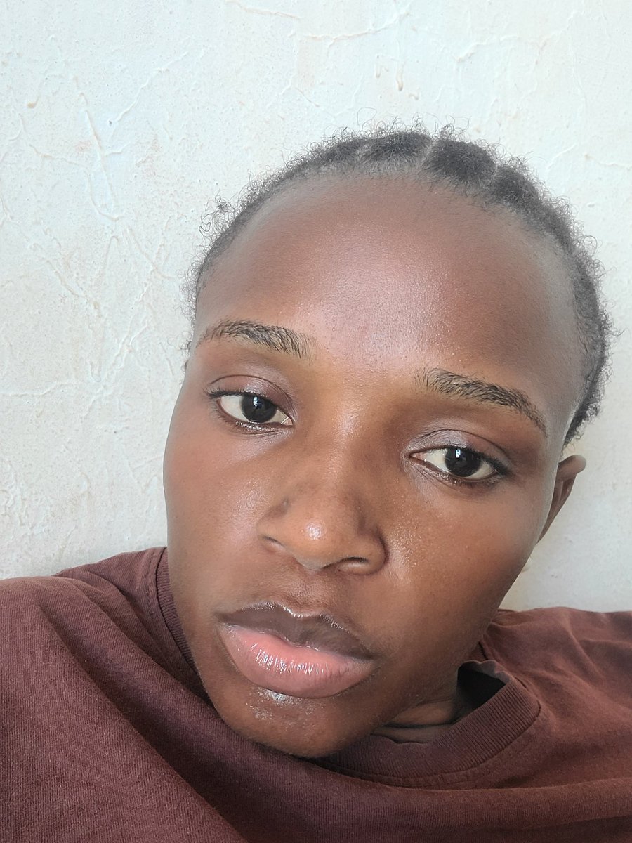 Oluwakemi 🌸💫 tweet media