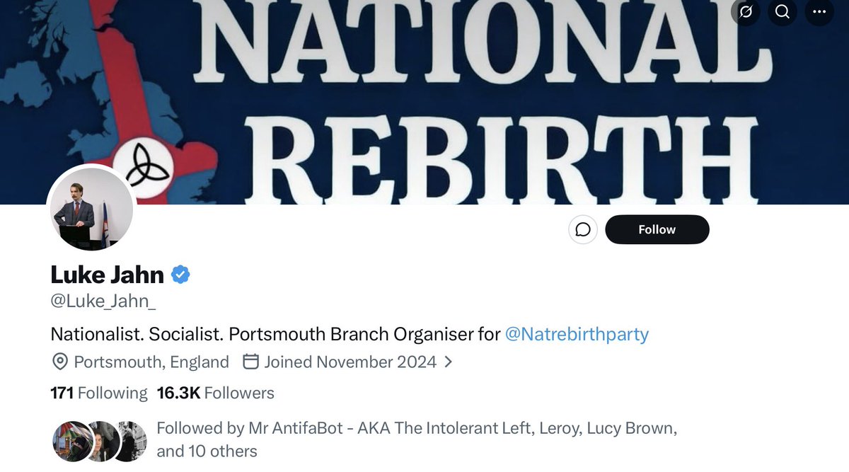 BrexitBuster's tweet photo. Looks like self-confessed ‘Nationalist. Socialist’ Luke Jahr (aka Sir Oddball Poseley) is nervously awaiting having his collar felt by the police following the Southampton riot. He’s busy deleting his social media posts, while admitting he ended up with cuts and bruises. https://t.co/gqmoqNLzYs