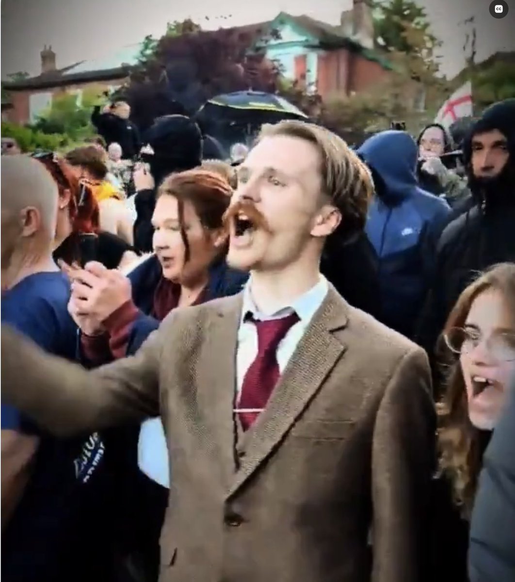 BrexitBuster's tweet photo. Looks like self-confessed ‘Nationalist. Socialist’ Luke Jahr (aka Sir Oddball Poseley) is nervously awaiting having his collar felt by the police following the Southampton riot. He’s busy deleting his social media posts, while admitting he ended up with cuts and bruises. https://t.co/gqmoqNLzYs