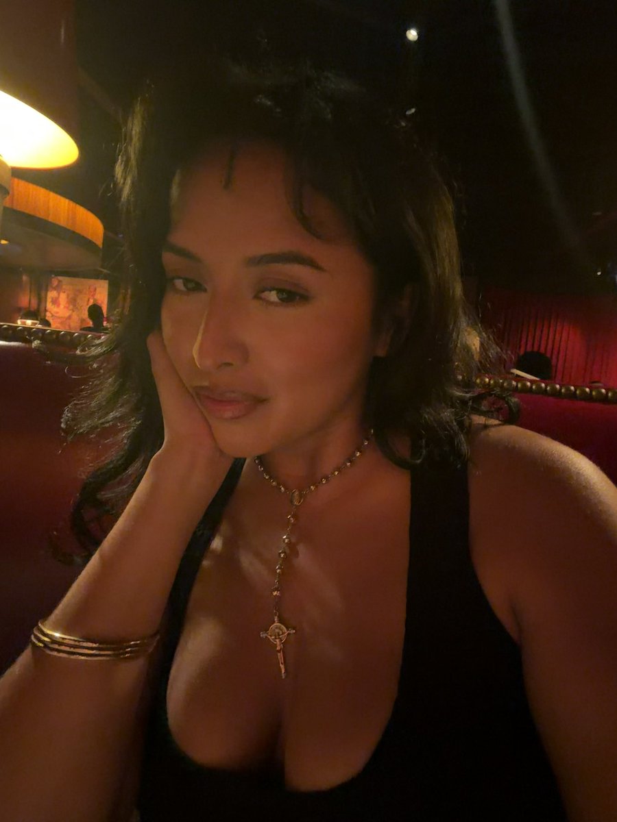lxsette's tweet photo. gemini season https://t.co/tx6YVGVagZ