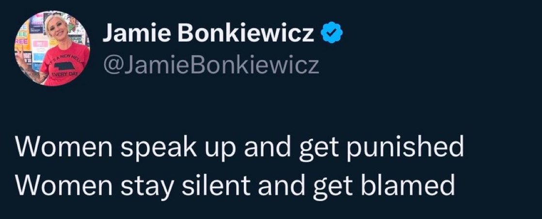 Steislogie95's tweet photo. @JamieBonkiewicz Hey dipshit https://t.co/ZeKjK0Pl4s